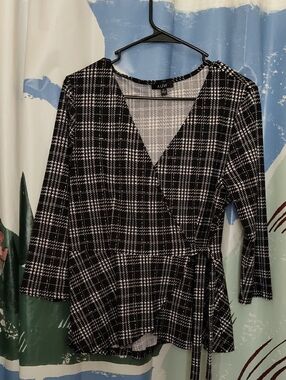 AUW Black & White Plaid Wrap Blouse - Long Sleeve V-Neck